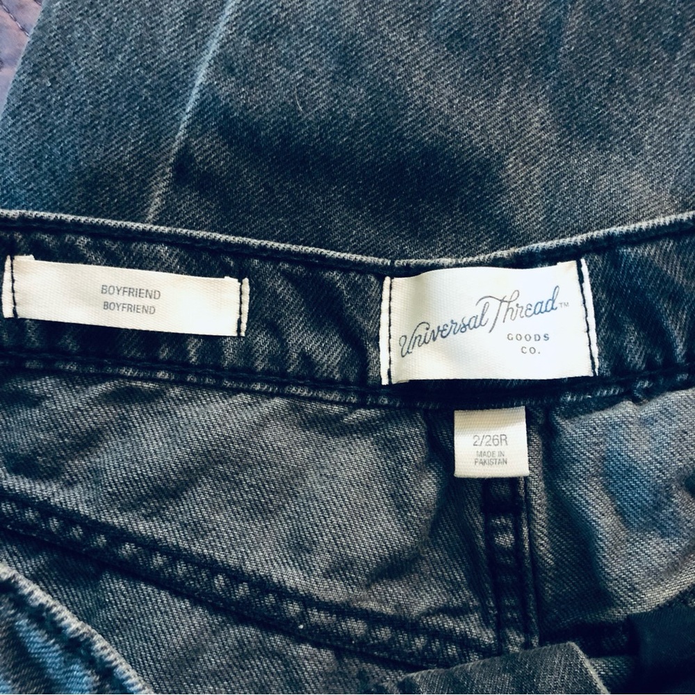 Universal Thread Jeans - Picture 2 of 7